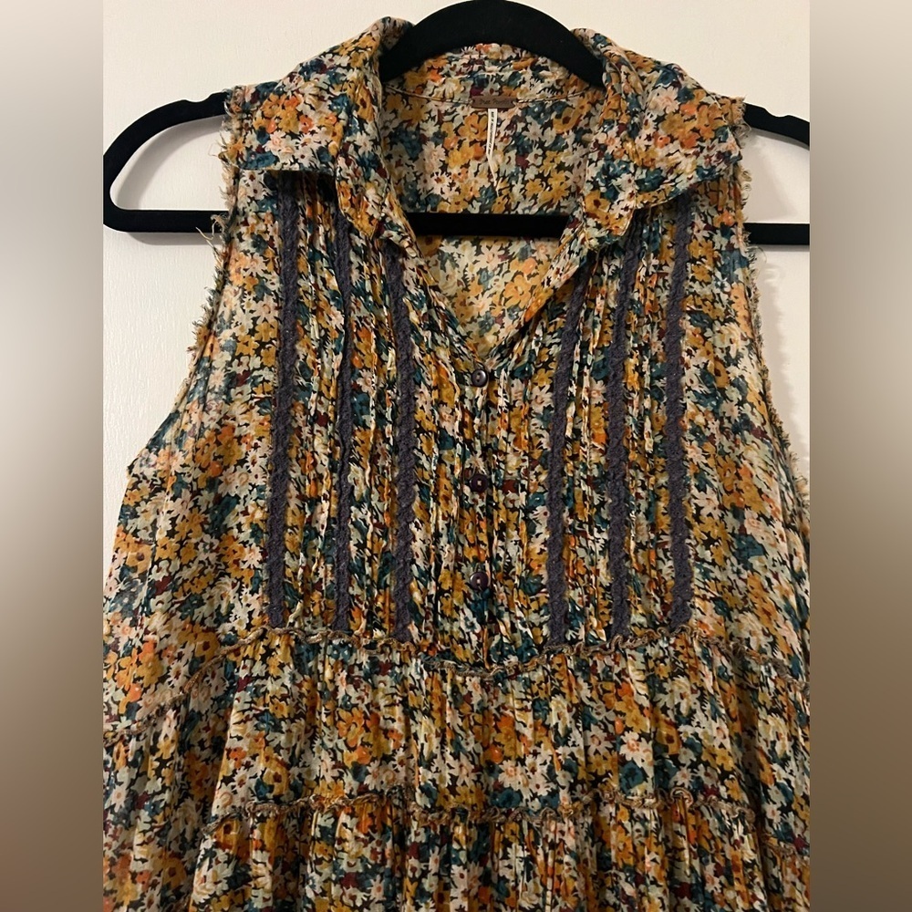 Free People Floral Sleeveless Blouse size XS (N116) - Picture 3 of 9